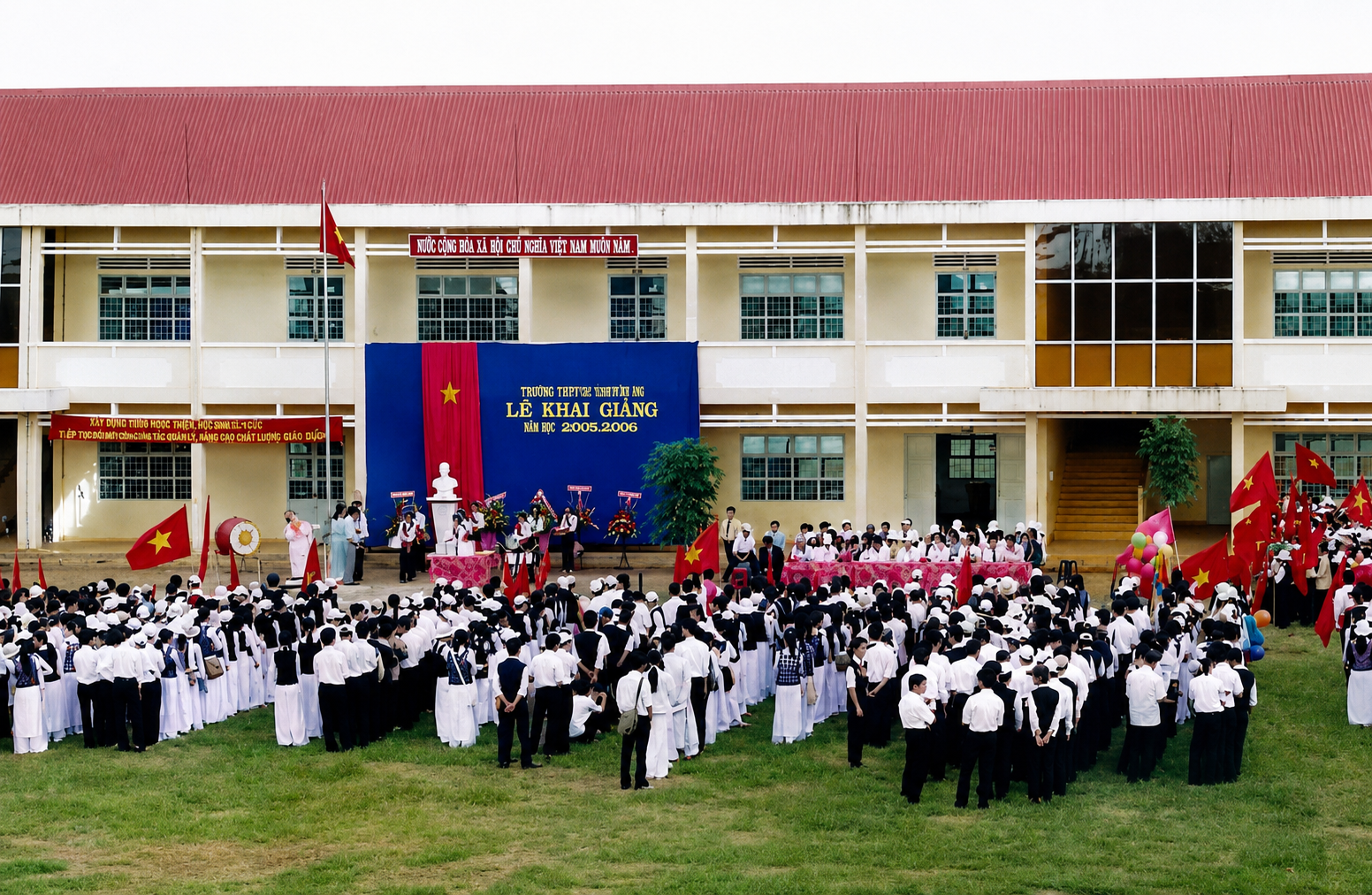 Lễ khai giảng năm học 2005–2006